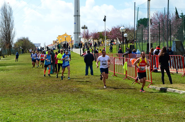 7.º Corta-mato de Vale Figueira com centenas de atletas no EcoParque de São João da Talha