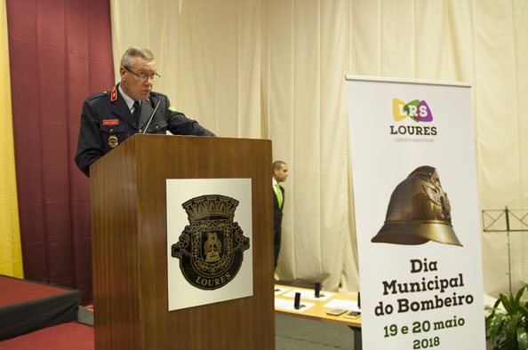 Dia Municipal do Bombeiro celebrado em Loures