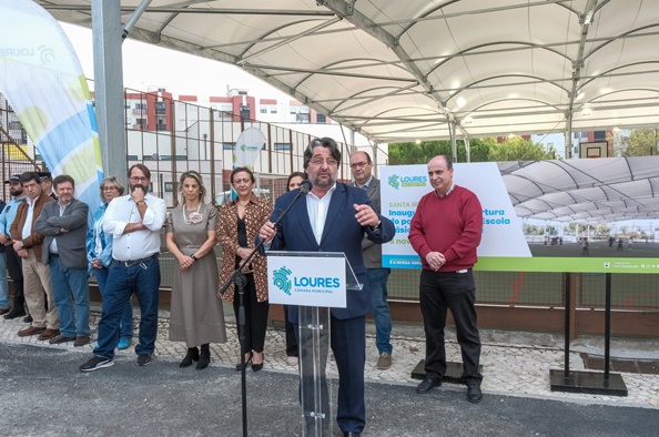 Inaugurada cobertura do polidesportivo da Escola Básica do Alto da Eira 3