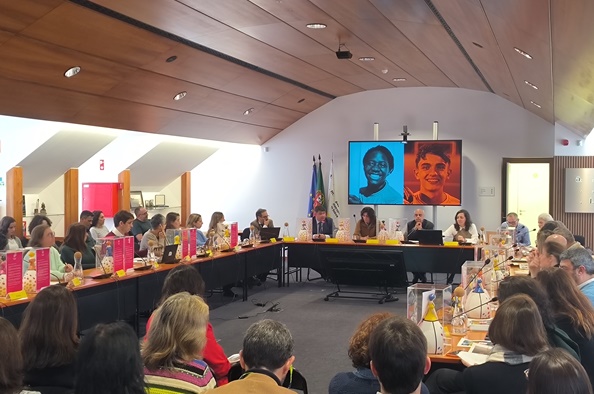 Livro Histórias de Esperança realça igualdade e integração em Loures 2